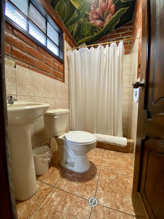 Great Hostels Backpackers Banos  Exterior photo