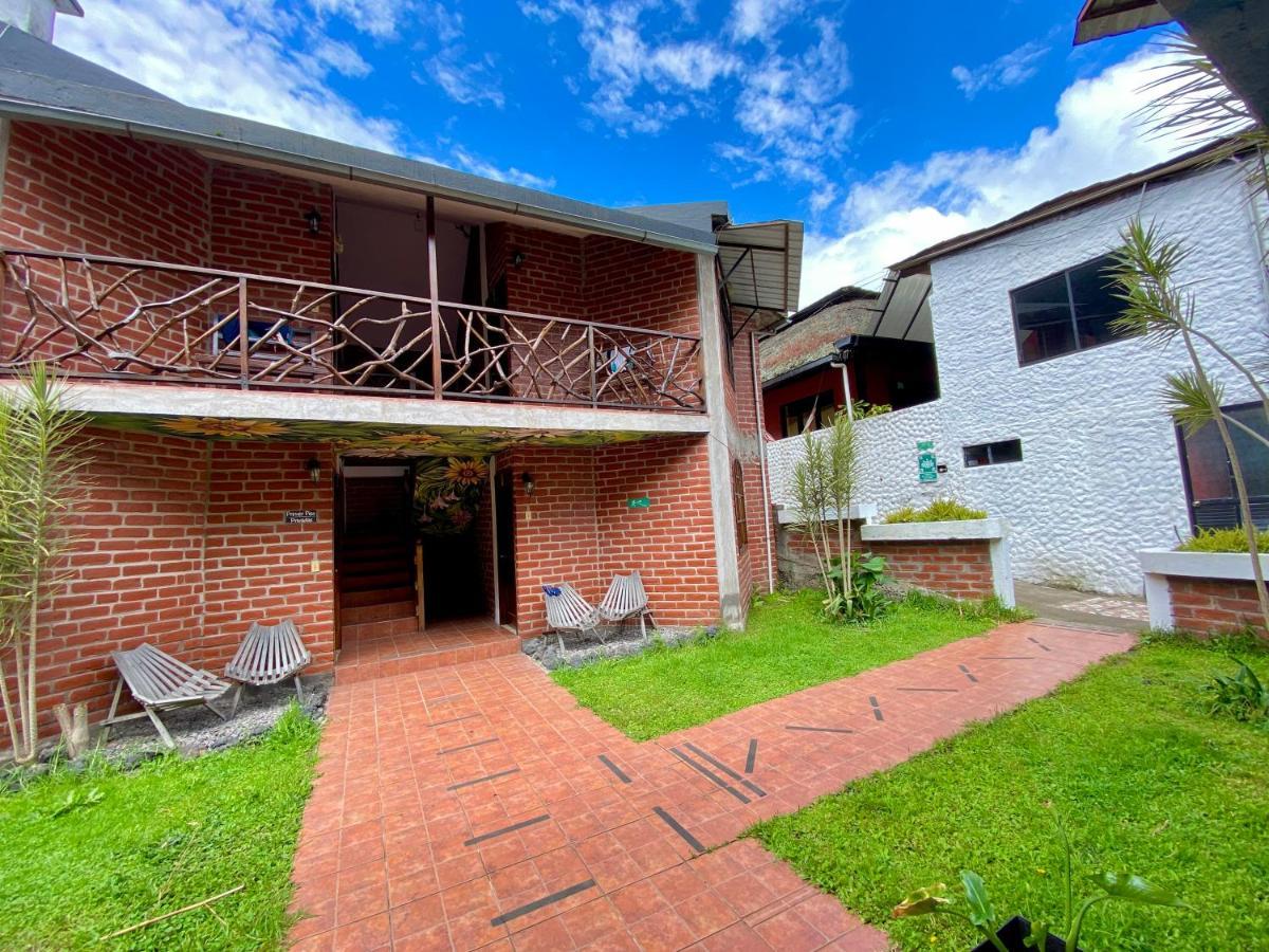 Great Hostels Backpackers Banos  Exterior photo
